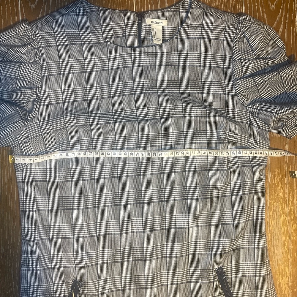 Forever 21 Gray Plaid Long Sleeve Dress - Picture 2 of 6